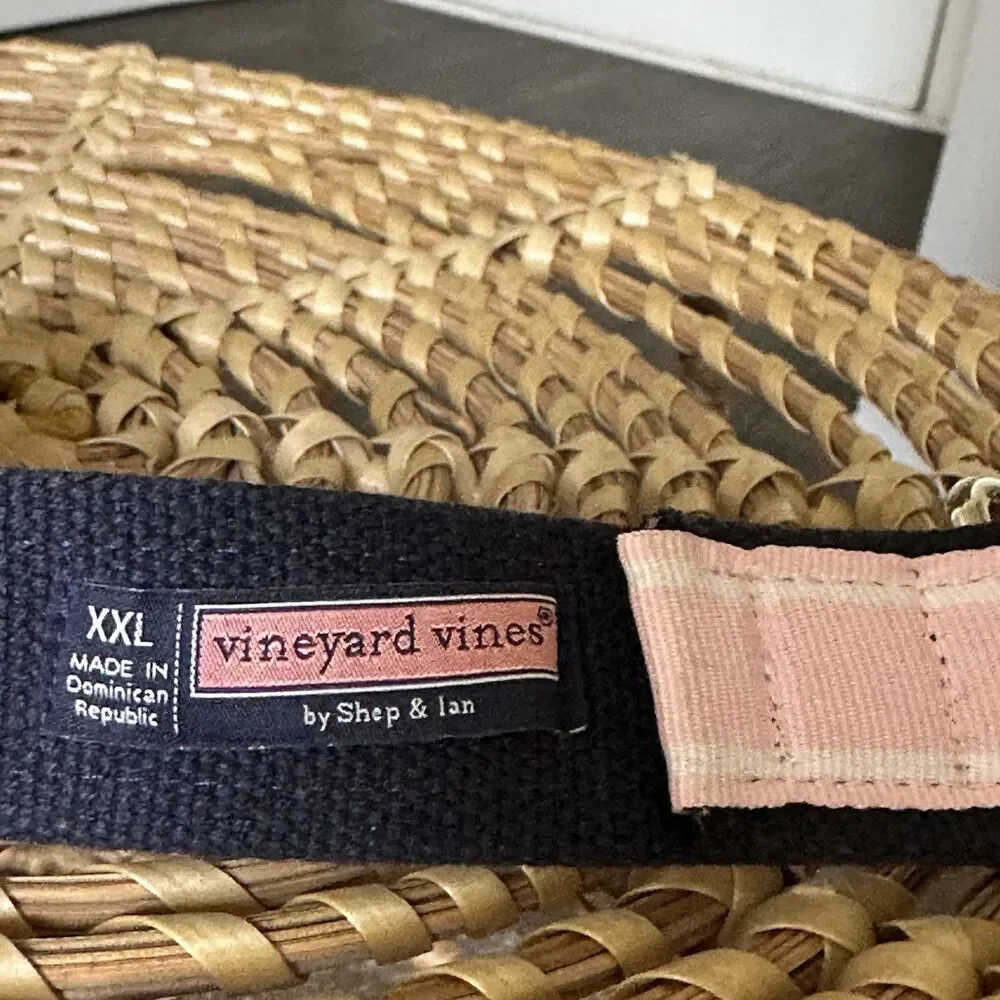 Vineyard Vines Belt Pink Blue Whale Print Sz XXL Canvas Grosgrain Ribbon EUC
